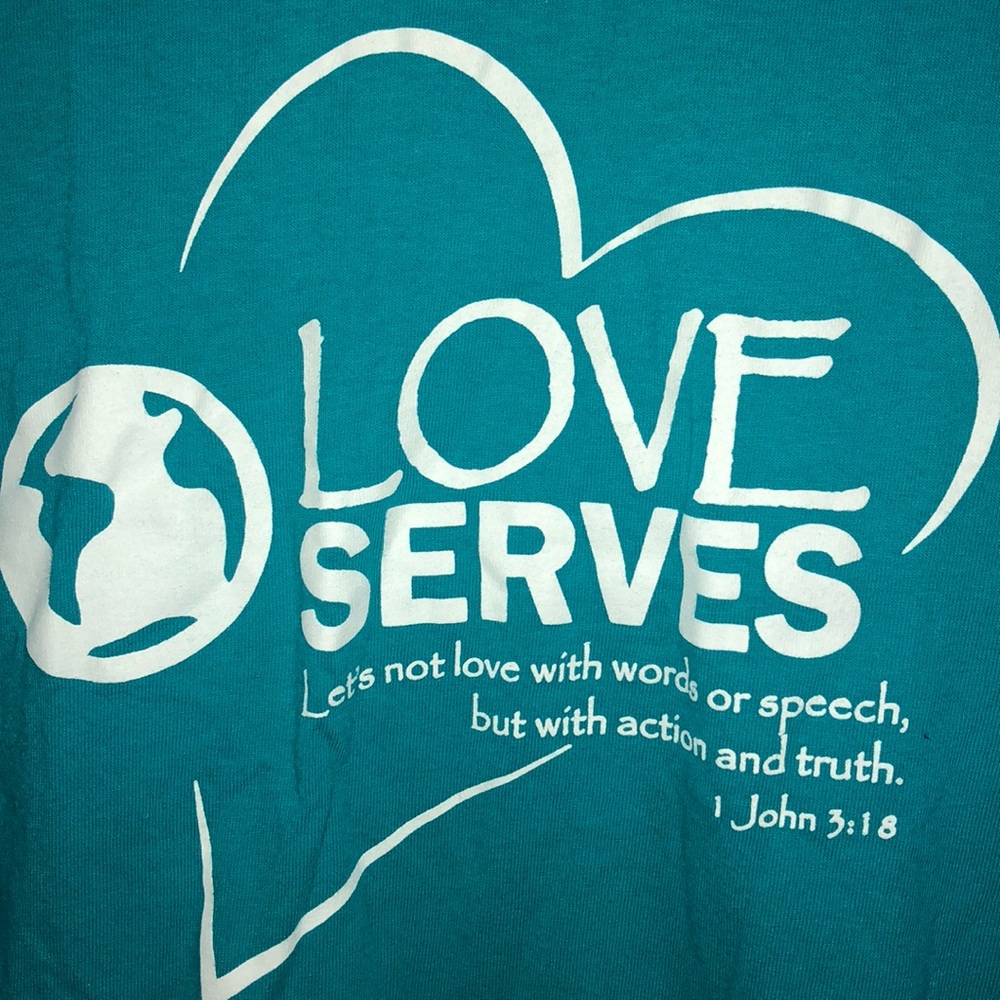 tshirt - Picture 2 of 2